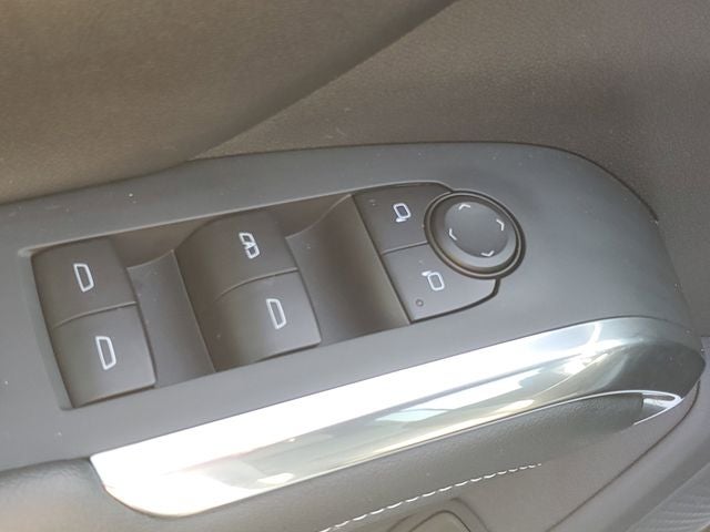 2026 Chevrolet Traverse LT 2LT
