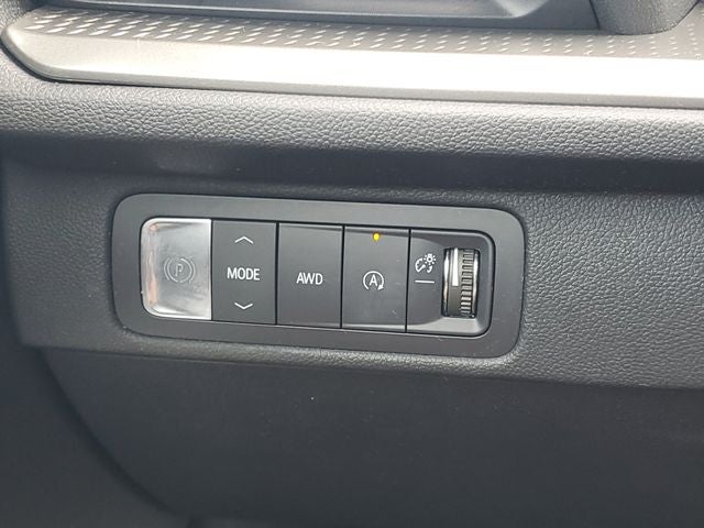 2025 Chevrolet Traverse LT 2LT