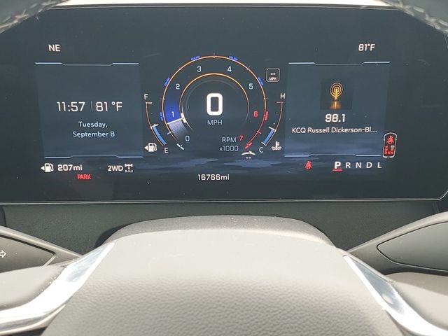 2025 Chevrolet Traverse LT 2LT