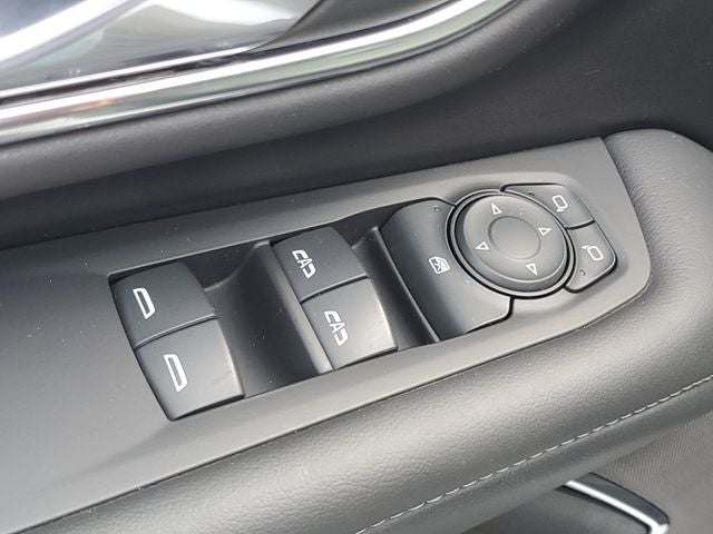 2023 Chevrolet Suburban LS