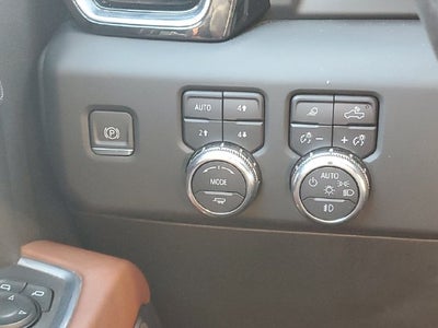 2024 GMC Sierra 3500HD Denali Ultimate