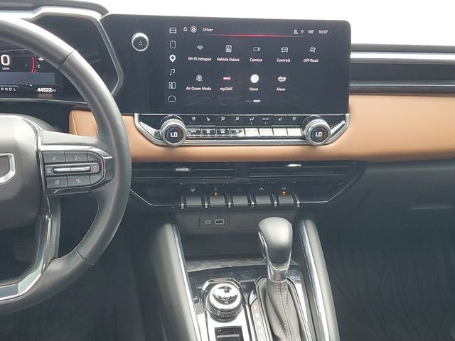 2023 GMC Canyon AT4