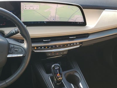 2024 Cadillac XT4 Luxury