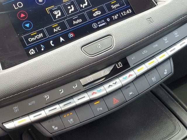2021 Cadillac XT4 Premium Luxury