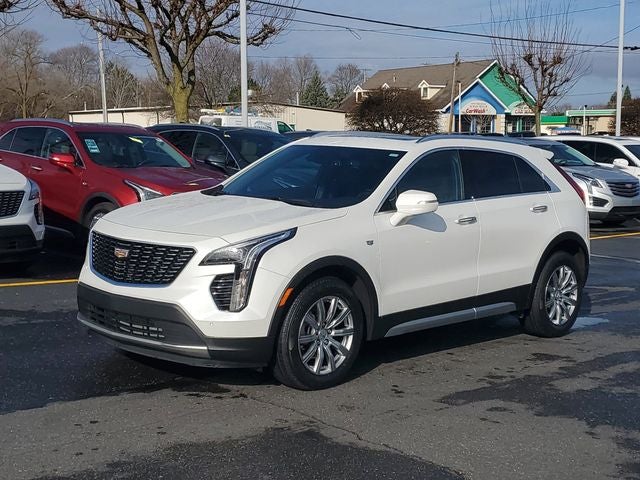 2023 Cadillac XT4 Premium Luxury
