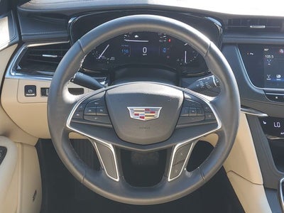 2017 Cadillac XT5 Base
