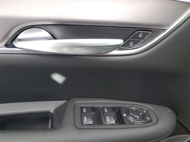 2025 Cadillac XT5 Luxury