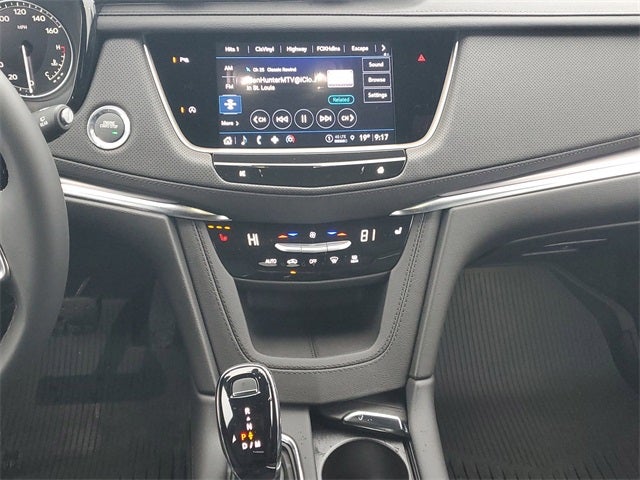 2025 Cadillac XT5 Luxury