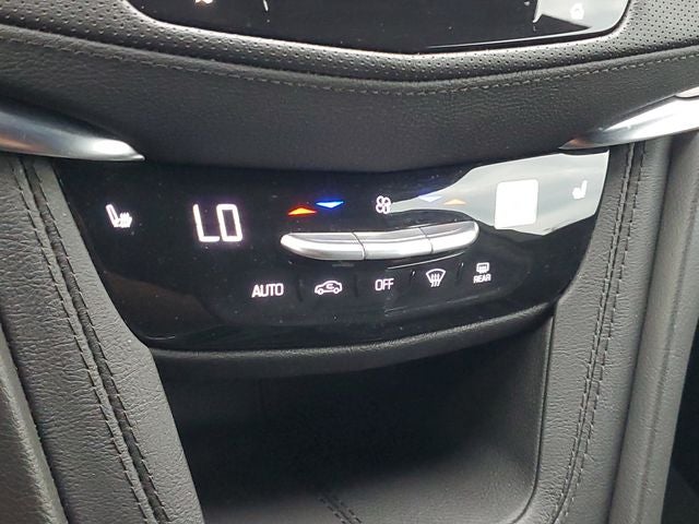 2024 Cadillac XT5 Luxury