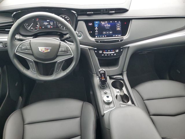 2024 Cadillac XT5 Luxury