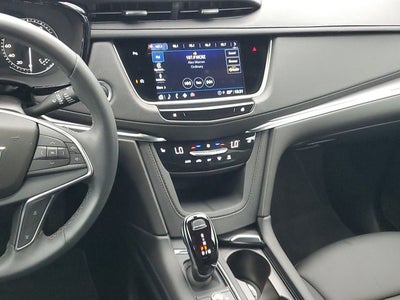 2024 Cadillac XT5 Luxury