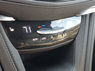 2025 Cadillac XT5 Luxury