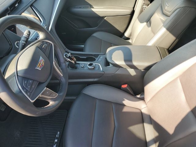 2025 Cadillac XT5 Luxury