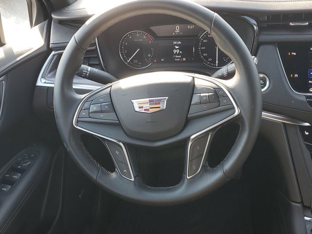 2025 Cadillac XT5 Luxury