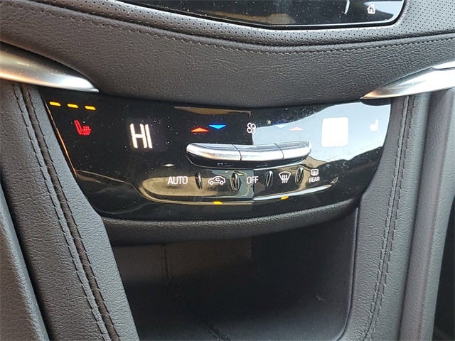 2024 Cadillac XT5 Luxury