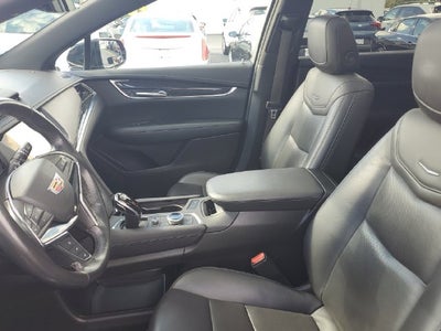 2022 Cadillac XT5 Premium Luxury