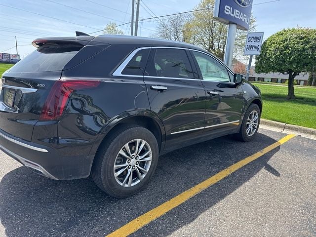 2022 Cadillac XT5 Premium Luxury
