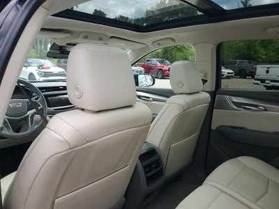2022 Cadillac XT5 Premium Luxury