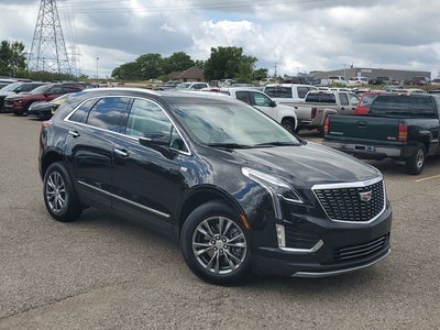 2022 Cadillac XT5 Premium Luxury