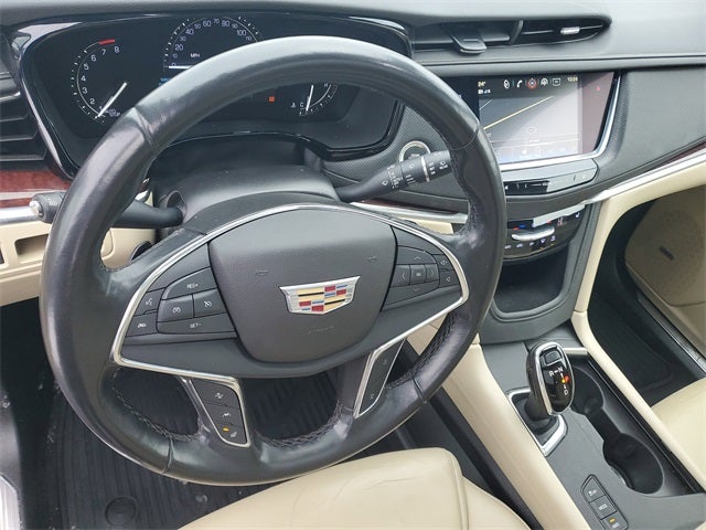 2019 Cadillac XT5 Luxury