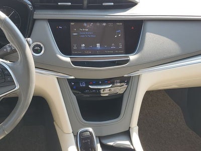 2018 Cadillac XT5 Premium Luxury