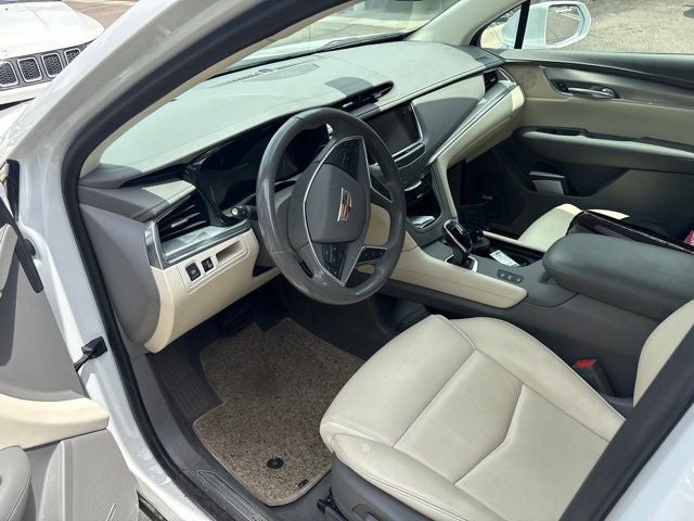 2018 Cadillac XT5 Premium Luxury