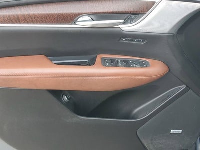 2020 Cadillac XT5 Sport