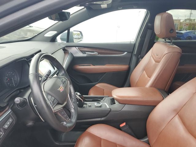 2020 Cadillac XT5 Sport