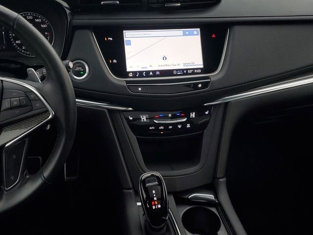 2024 Cadillac XT5 Sport