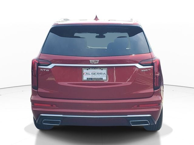 2025 Cadillac XT6 Luxury