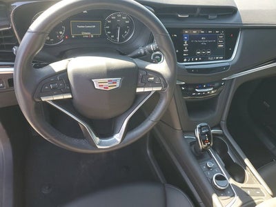 2024 Cadillac XT6 Luxury