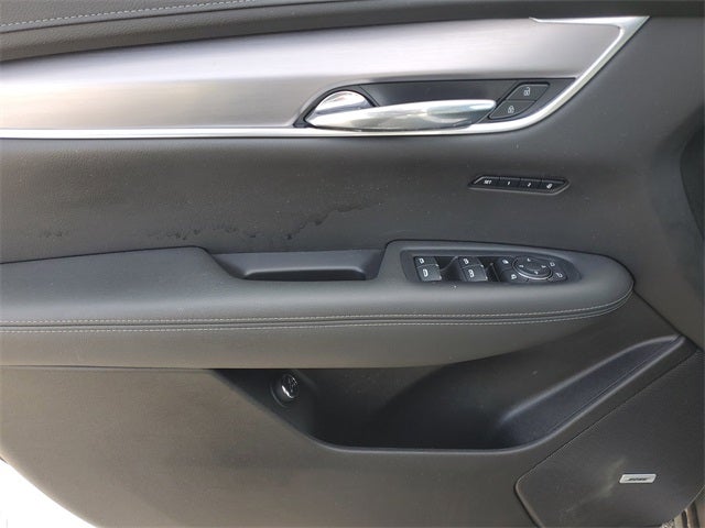 2024 Cadillac XT6 Luxury