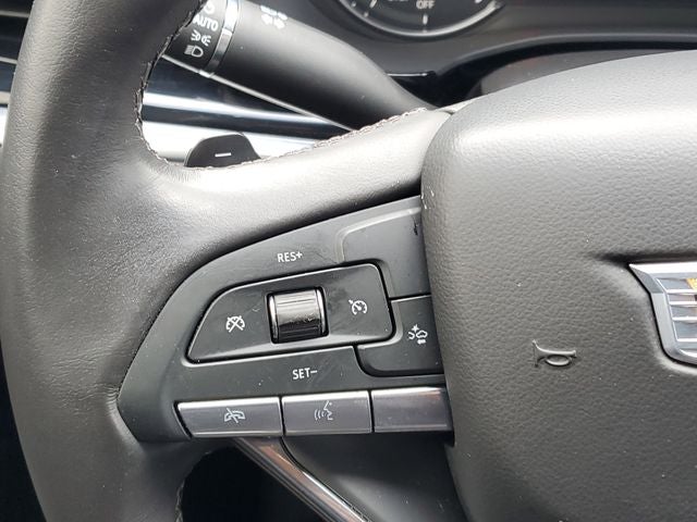 2025 Cadillac XT6 Luxury