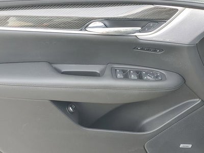 2023 Cadillac XT6 Sport