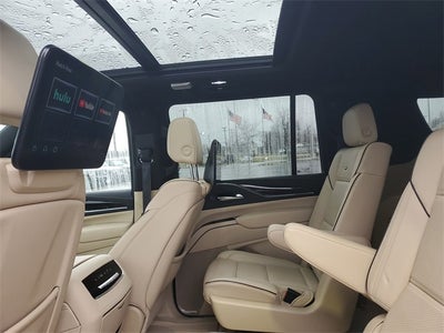 2023 Cadillac Escalade ESV Premium