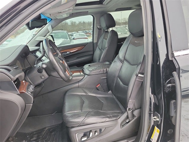 2015 Cadillac Escalade Luxury