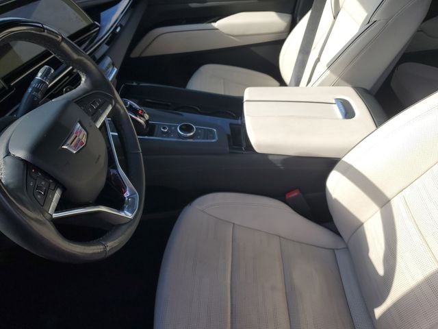 2023 Cadillac Escalade ESV Sport