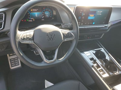 2025 Volkswagen Atlas Cross Sport 2.0T SE w/Technology