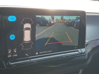 2025 Volkswagen Atlas Cross Sport 2.0T SE w/Technology