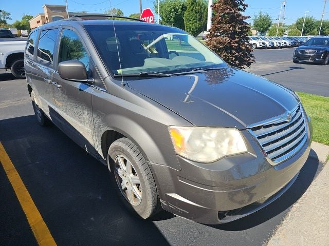 2010 Chrysler Town & Country Touring