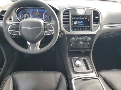 2023 Chrysler 300 Touring