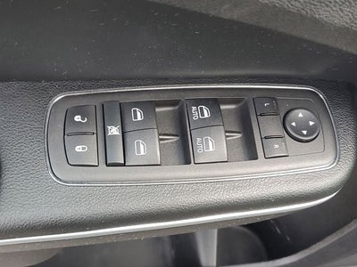 2023 Chrysler 300 Touring