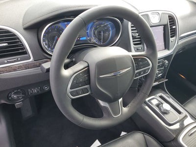 2023 Chrysler 300 Touring