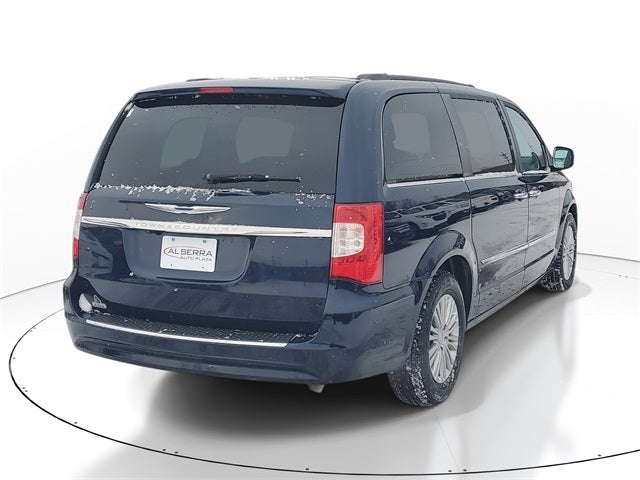 2015 Chrysler Town & Country Touring-L