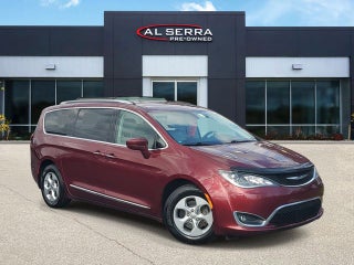 2017 Chrysler Pacifica Touring L Plus