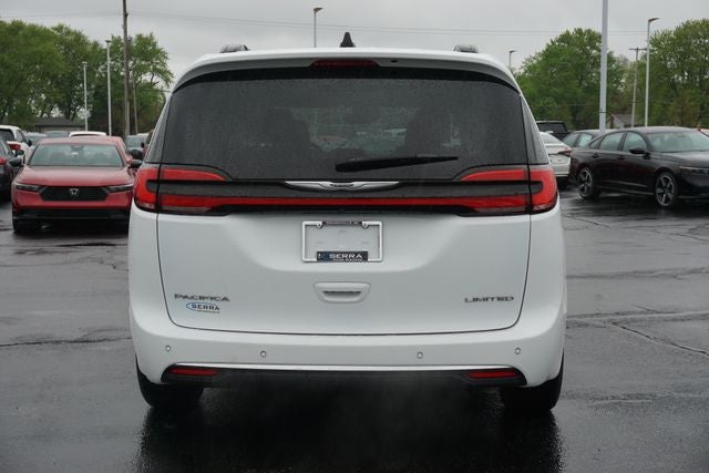 2023 Chrysler Pacifica Limited