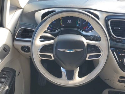 2020 Chrysler Pacifica Hybrid Limited