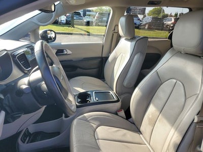 2020 Chrysler Pacifica Hybrid Limited
