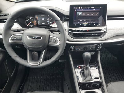 2023 Jeep Compass Latitude Lux