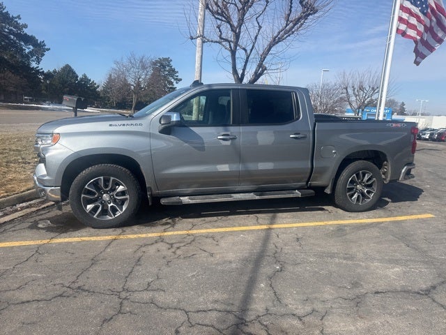 2024 Chevrolet Silverado 1500 LT